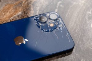 restore data from a broken iPhone