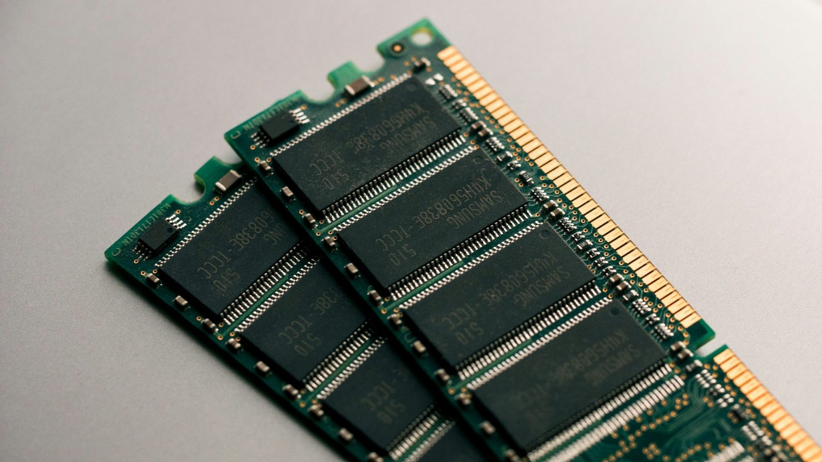 Read more about the article How Can I Check How Much RAM My Computer Has?