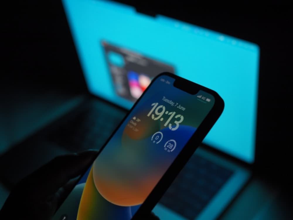 how to update iPhone